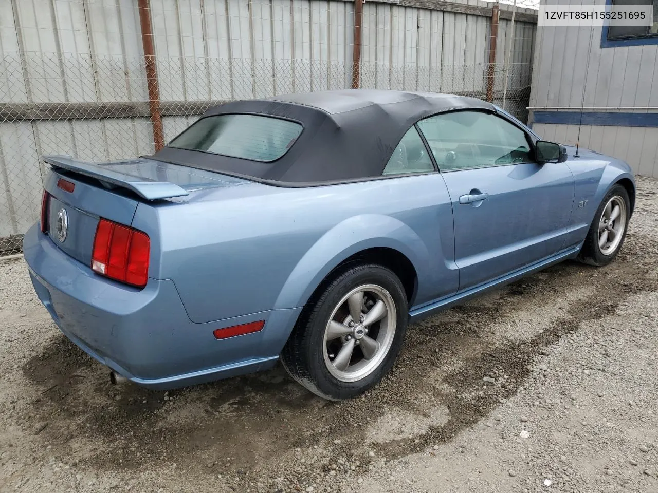 2005 Ford Mustang Gt VIN: 1ZVFT85H155251695 Lot: 76260514