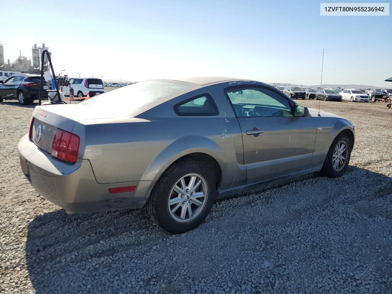 2005 Ford Mustang VIN: 1ZVFT80N955236942 Lot: 79060474