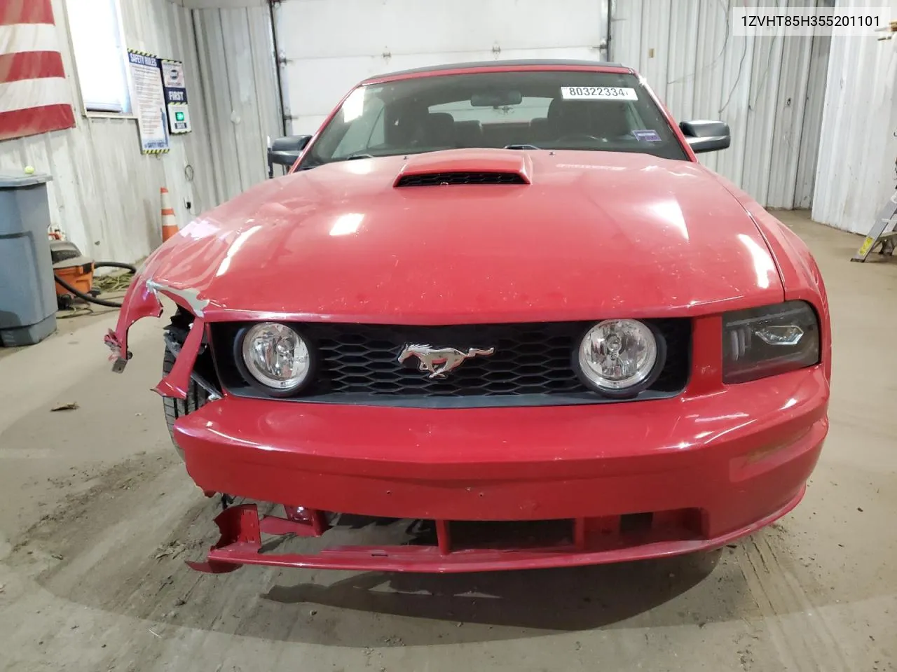 2005 Ford Mustang Gt VIN: 1ZVHT85H355201101 Lot: 80322334