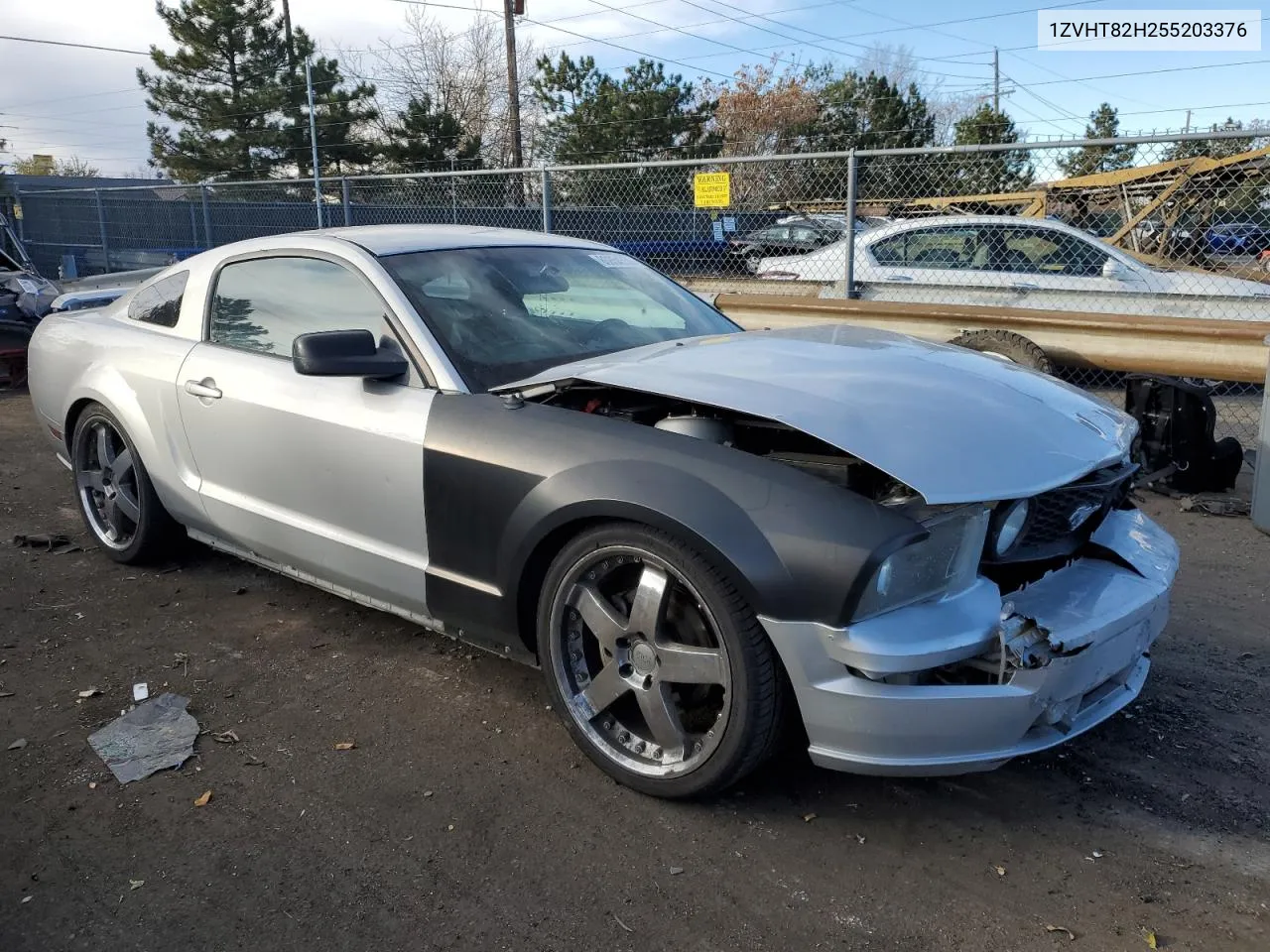 2005 Ford Mustang Gt VIN: 1ZVHT82H255203376 Lot: 80854554