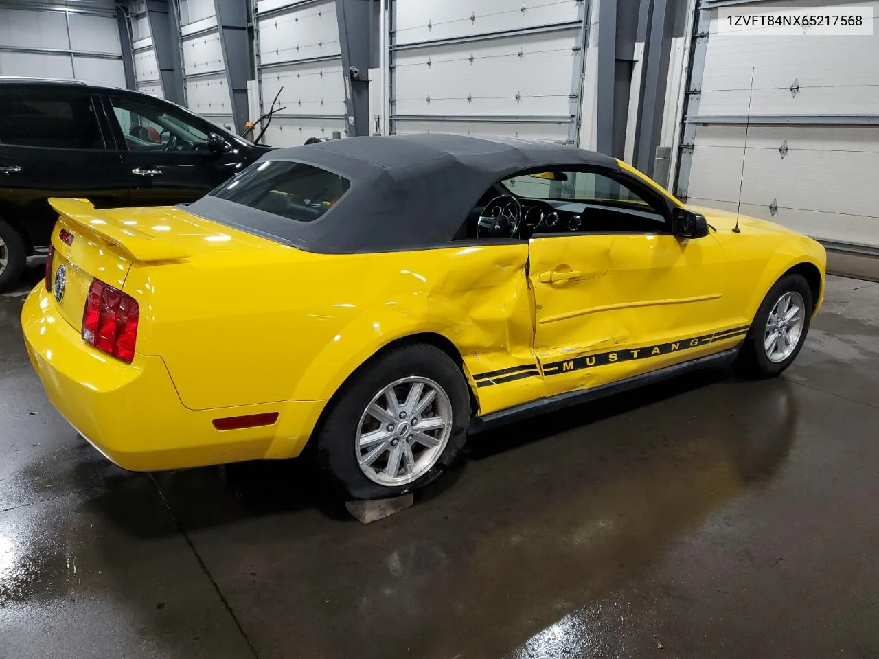 2006 Ford Mustang VIN: 1ZVFT84NX65217568 Lot: 71000364