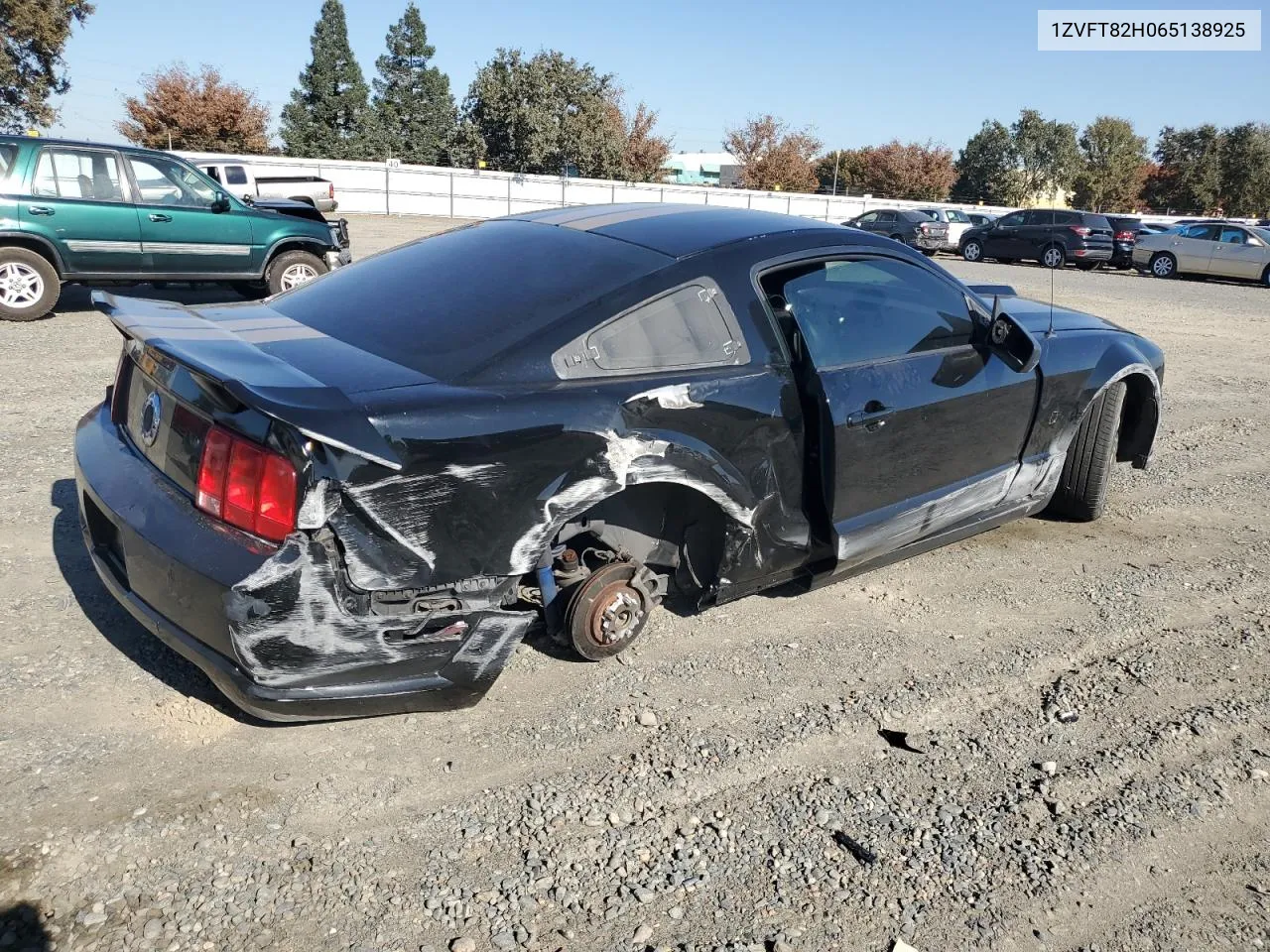 1ZVFT82H065138925 2006 Ford Mustang Gt