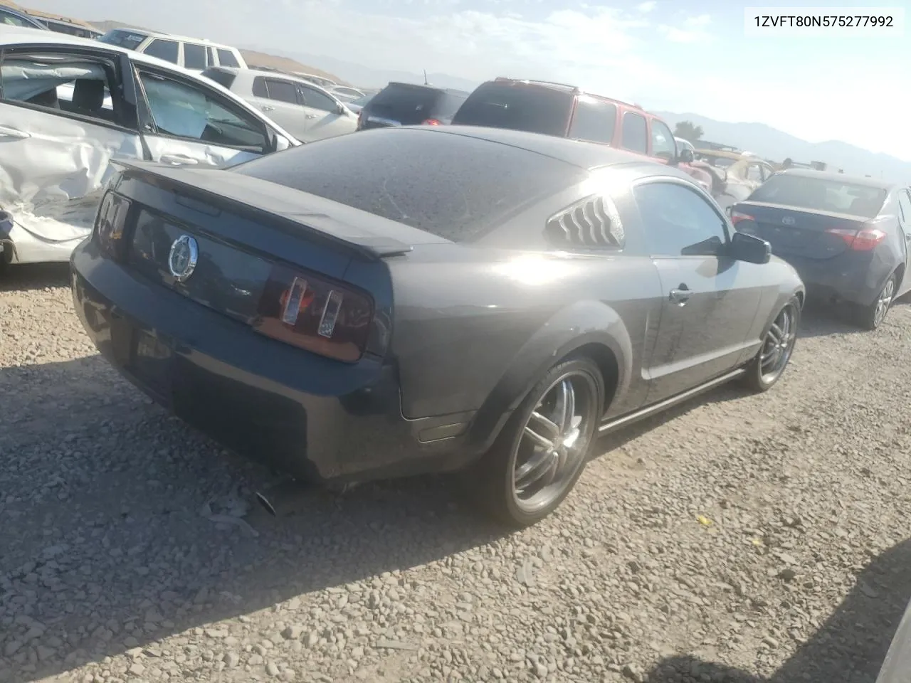 1ZVFT80N575277992 2007 Ford Mustang