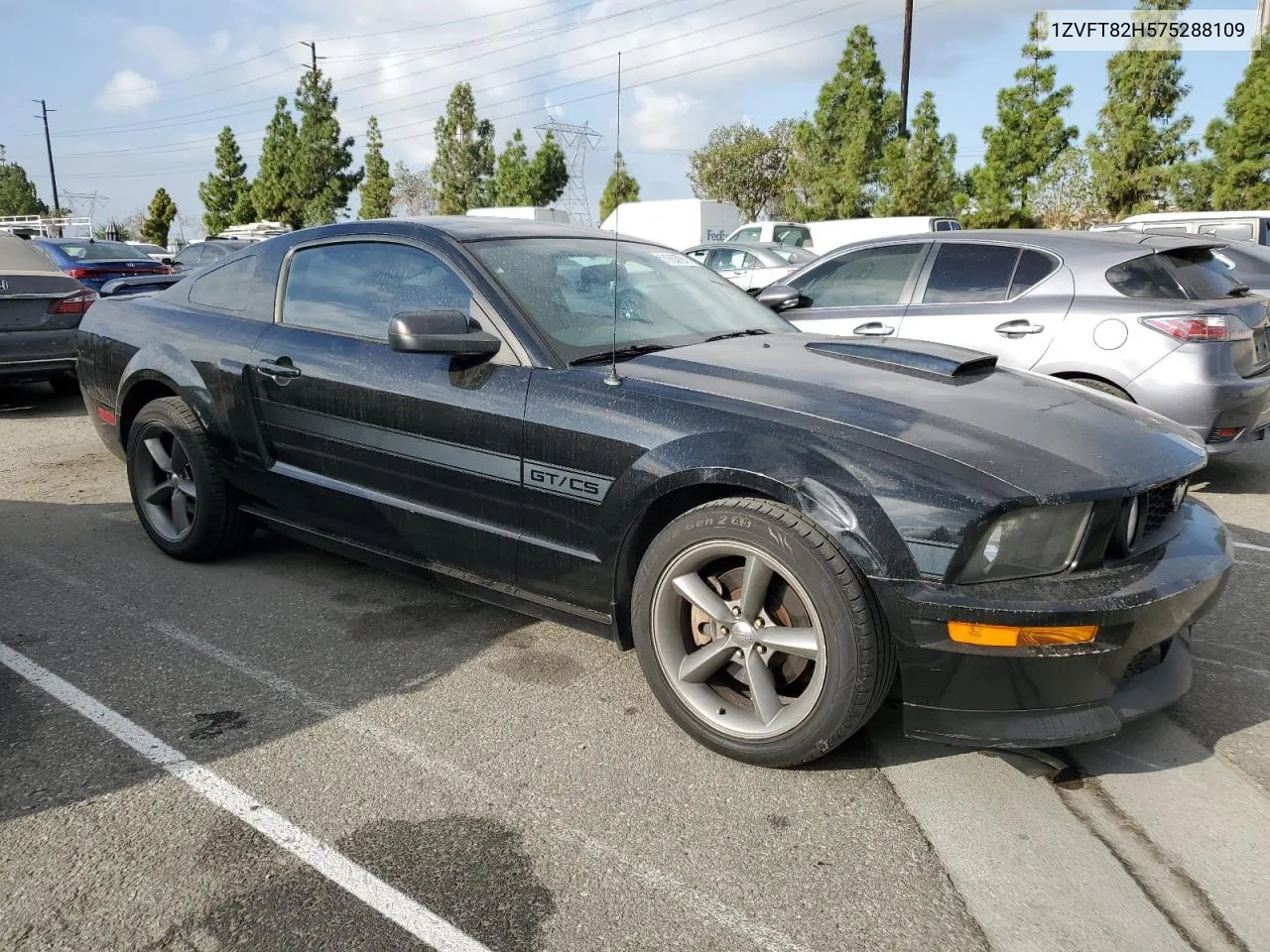 2007 Ford Mustang Gt VIN: 1ZVFT82H575288109 Lot: 71635724