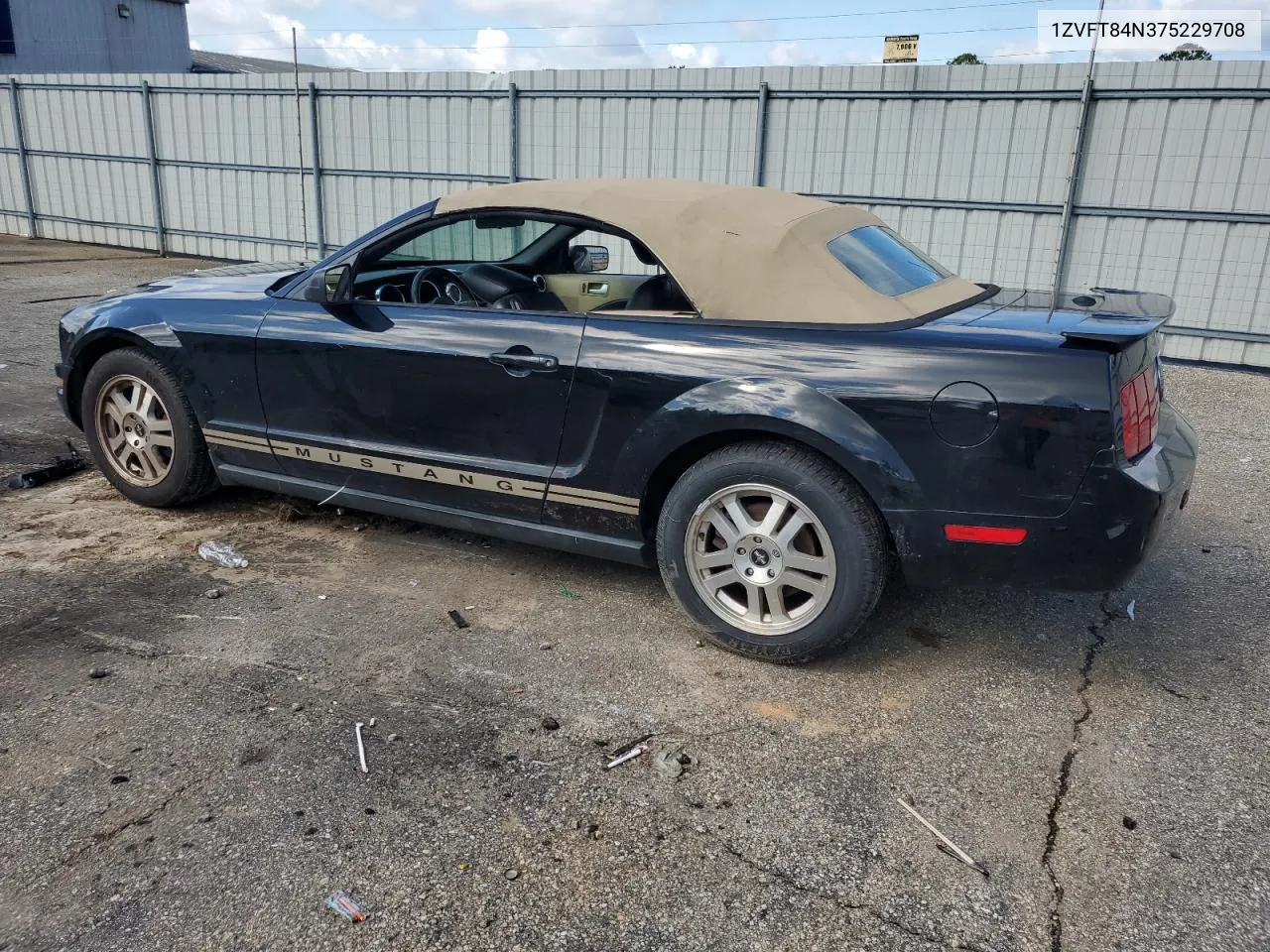 2007 Ford Mustang VIN: 1ZVFT84N375229708 Lot: 71843354