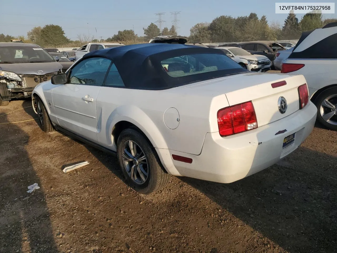 2007 Ford Mustang VIN: 1ZVFT84N175327958 Lot: 75424334