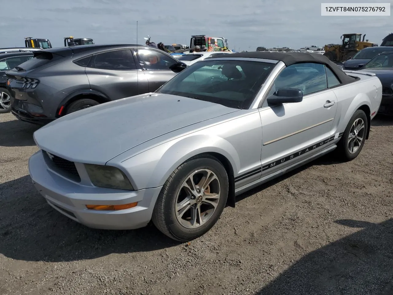 2007 Ford Mustang VIN: 1ZVFT84N075276792 Lot: 76363124