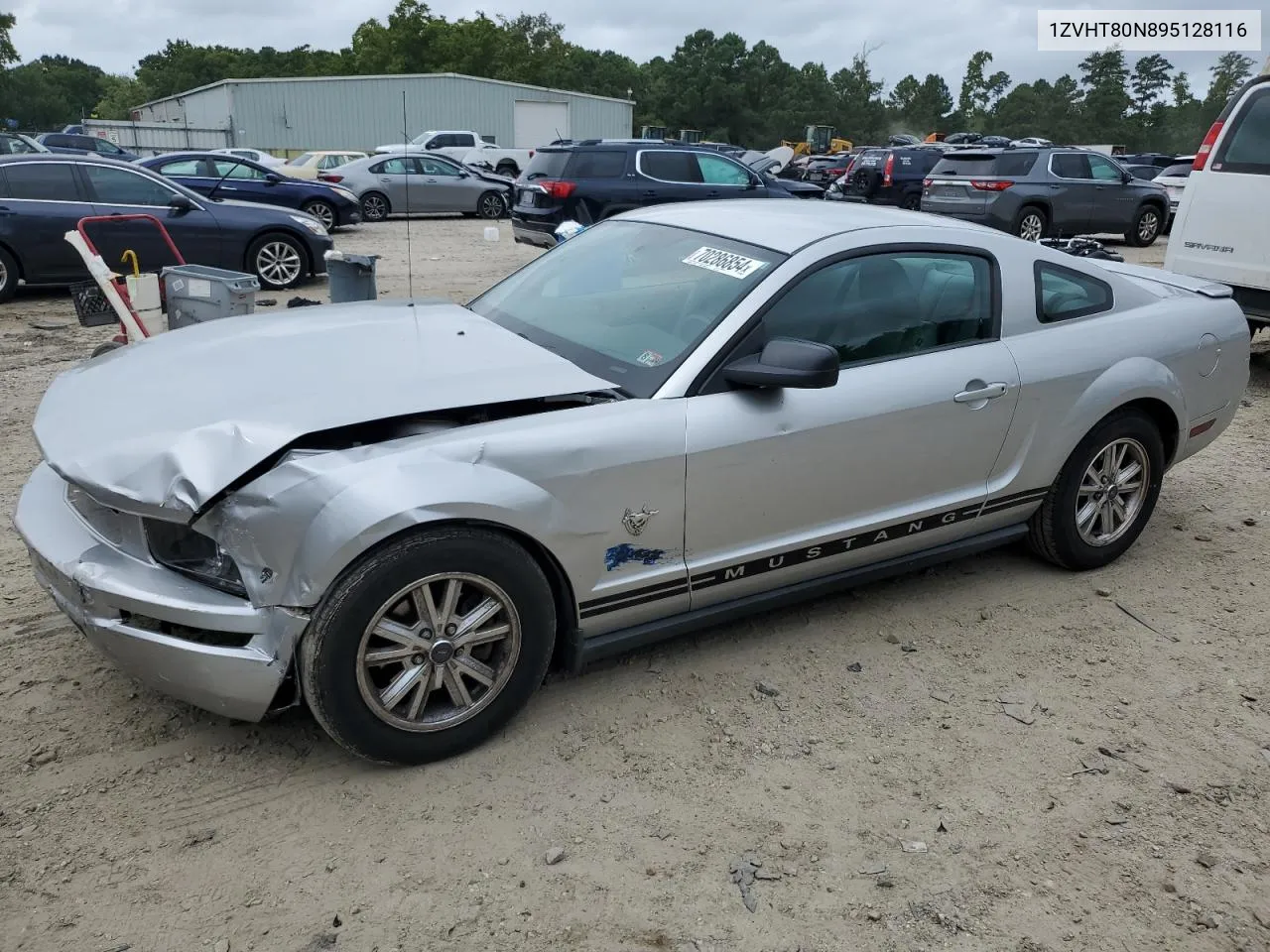 1ZVHT80N895128116 2009 Ford Mustang