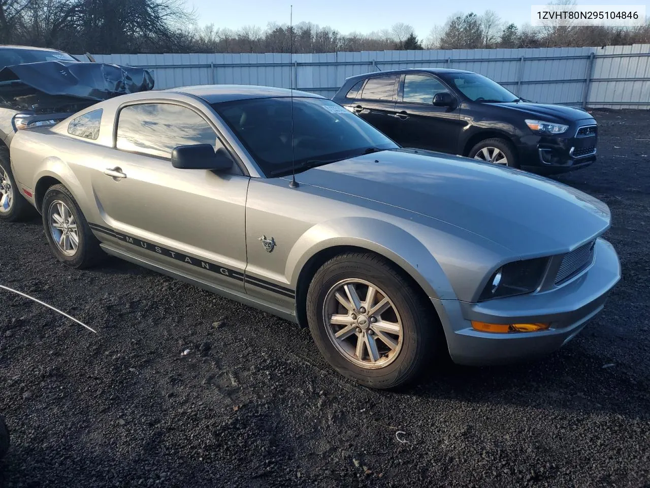 2009 Ford Mustang VIN: 1ZVHT80N295104846 Lot: 81233143