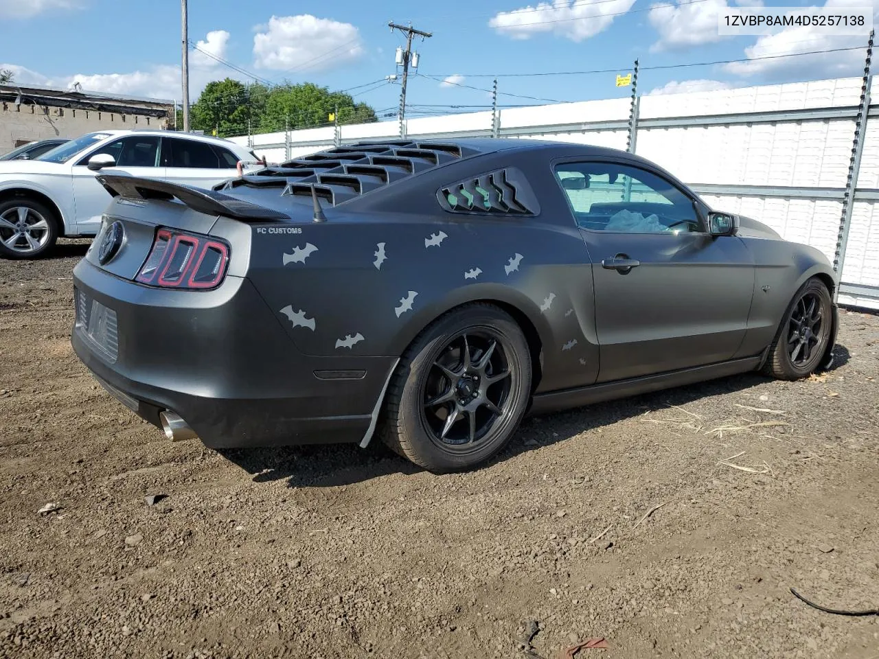 2013 Ford Mustang VIN: 1ZVBP8AM4D5257138 Lot: 68487854