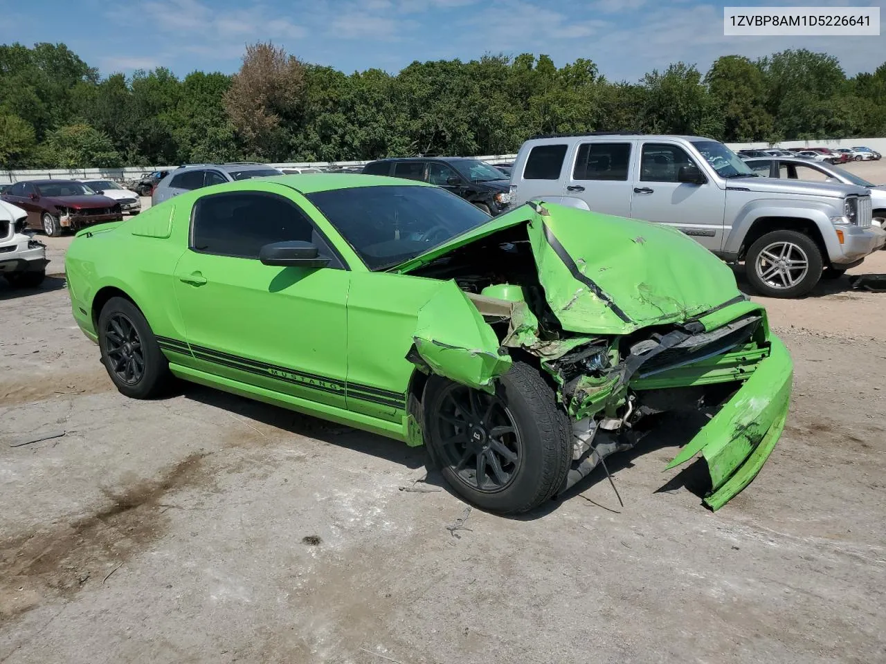 2013 Ford Mustang VIN: 1ZVBP8AM1D5226641 Lot: 69644584