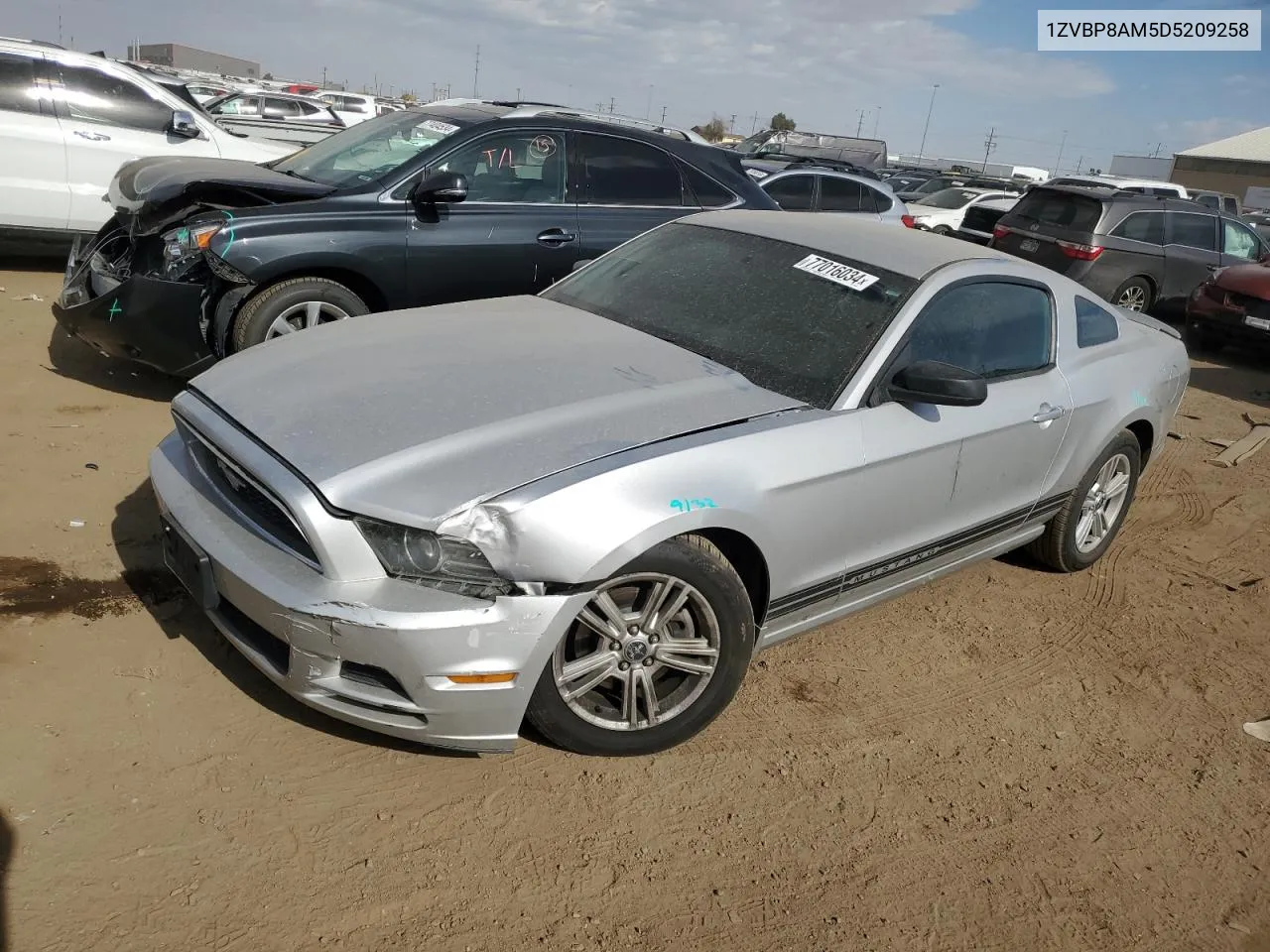 2013 Ford Mustang VIN: 1ZVBP8AM5D5209258 Lot: 77016034