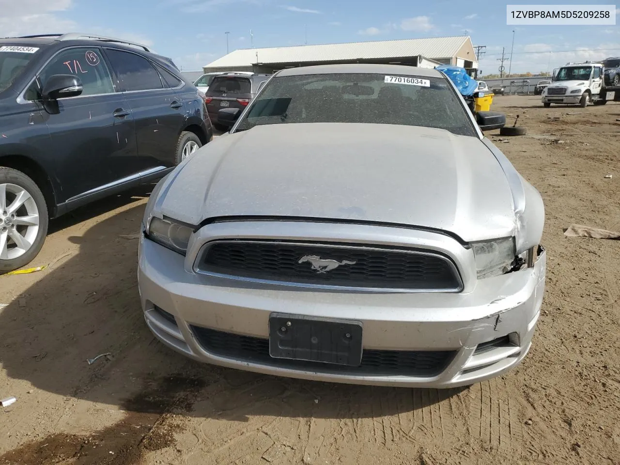 2013 Ford Mustang VIN: 1ZVBP8AM5D5209258 Lot: 77016034