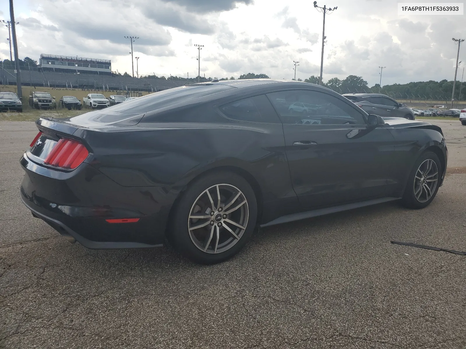 1FA6P8TH1F5363933 2015 Ford Mustang