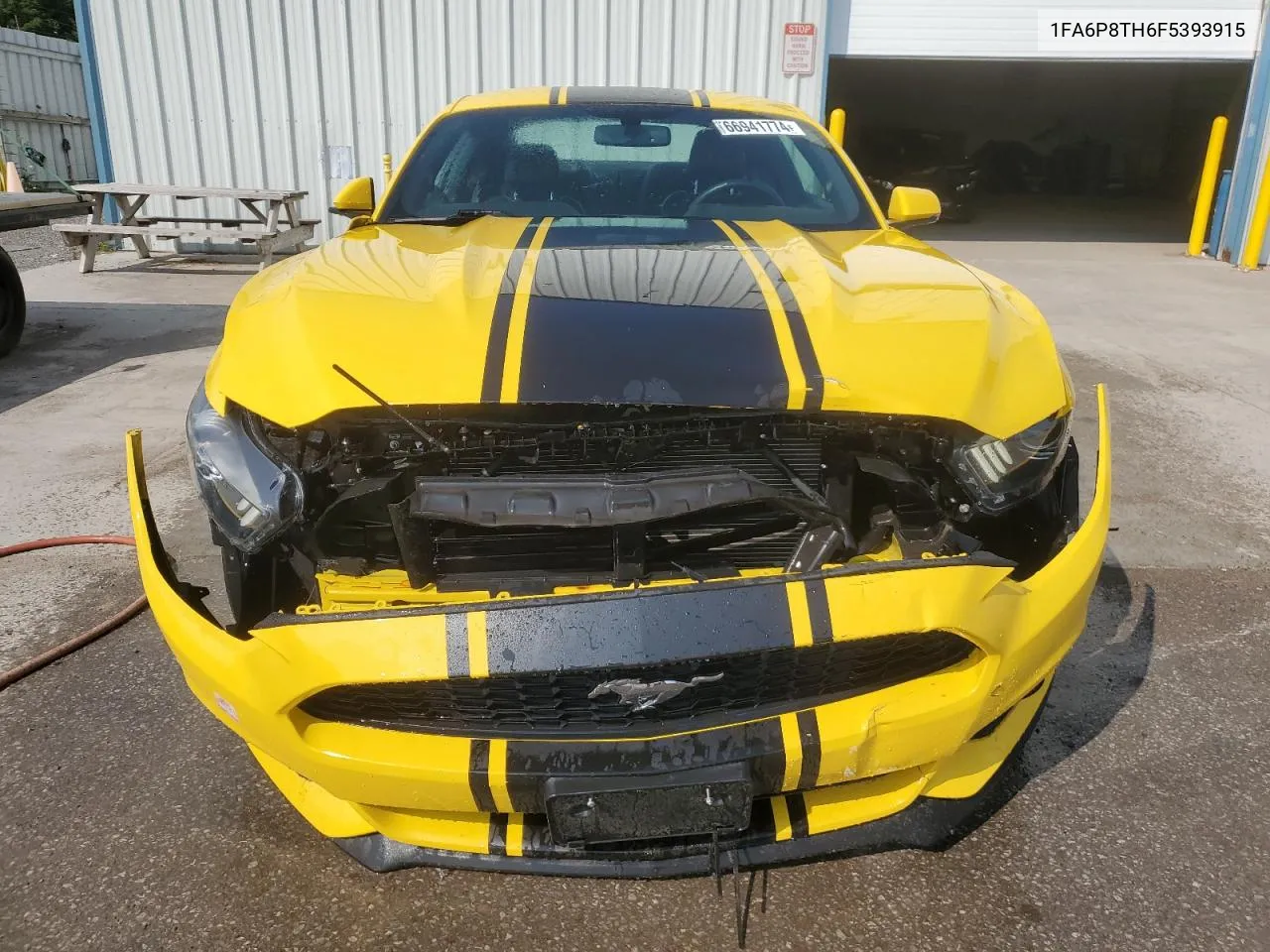 1FA6P8TH6F5393915 2015 Ford Mustang