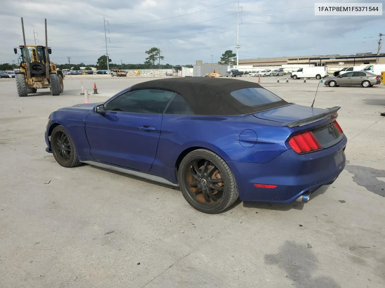 2015 Ford Mustang VIN: 1FATP8EM1F5371544 Lot: 71888074