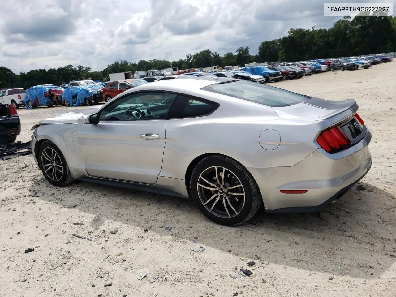 2016 Ford Mustang VIN: 1FA6P8TH9G5227227 Lot: 70868254