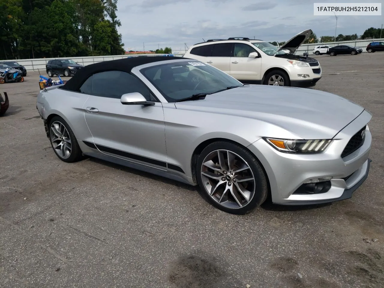 2017 Ford Mustang VIN: 1FATP8UH2H5212104 Lot: 64501954