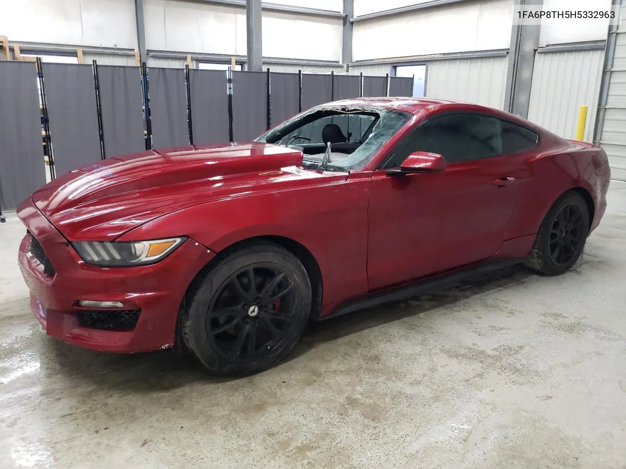 2017 Ford Mustang VIN: 1FA6P8TH5H5332963 Lot: 69224254