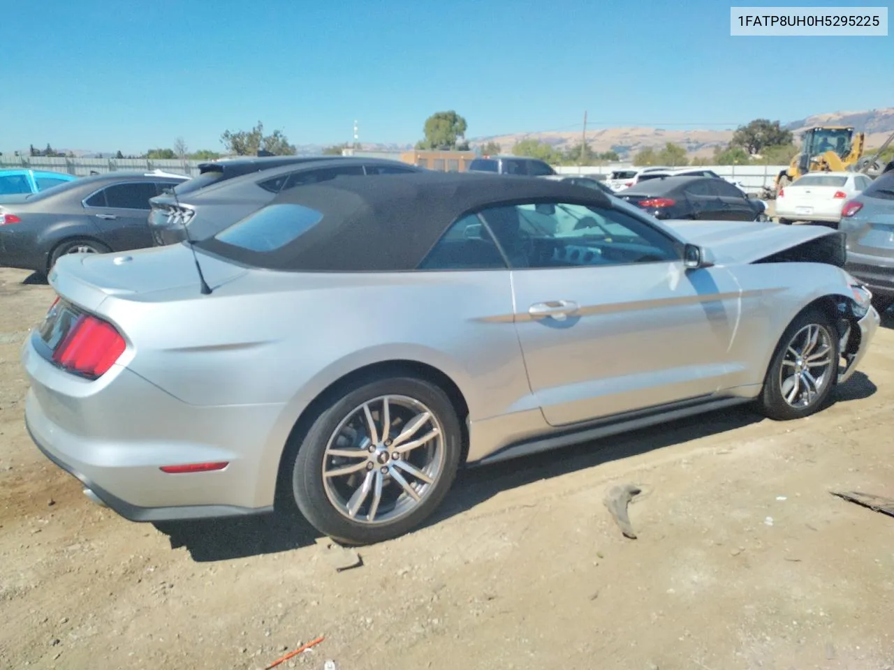 2017 Ford Mustang VIN: 1FATP8UH0H5295225 Lot: 70523444