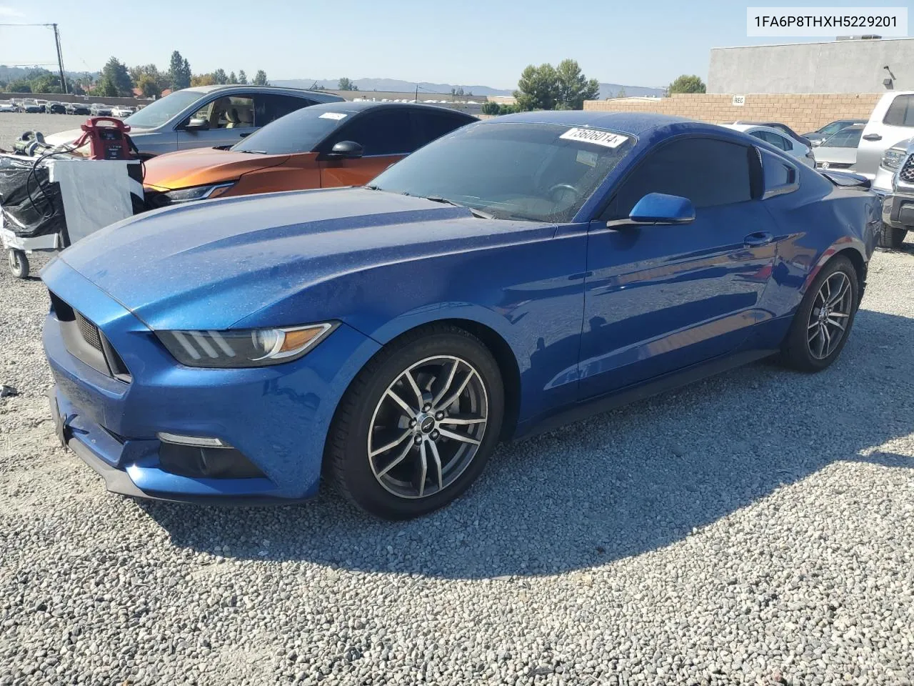 2017 Ford Mustang VIN: 1FA6P8THXH5229201 Lot: 73606014