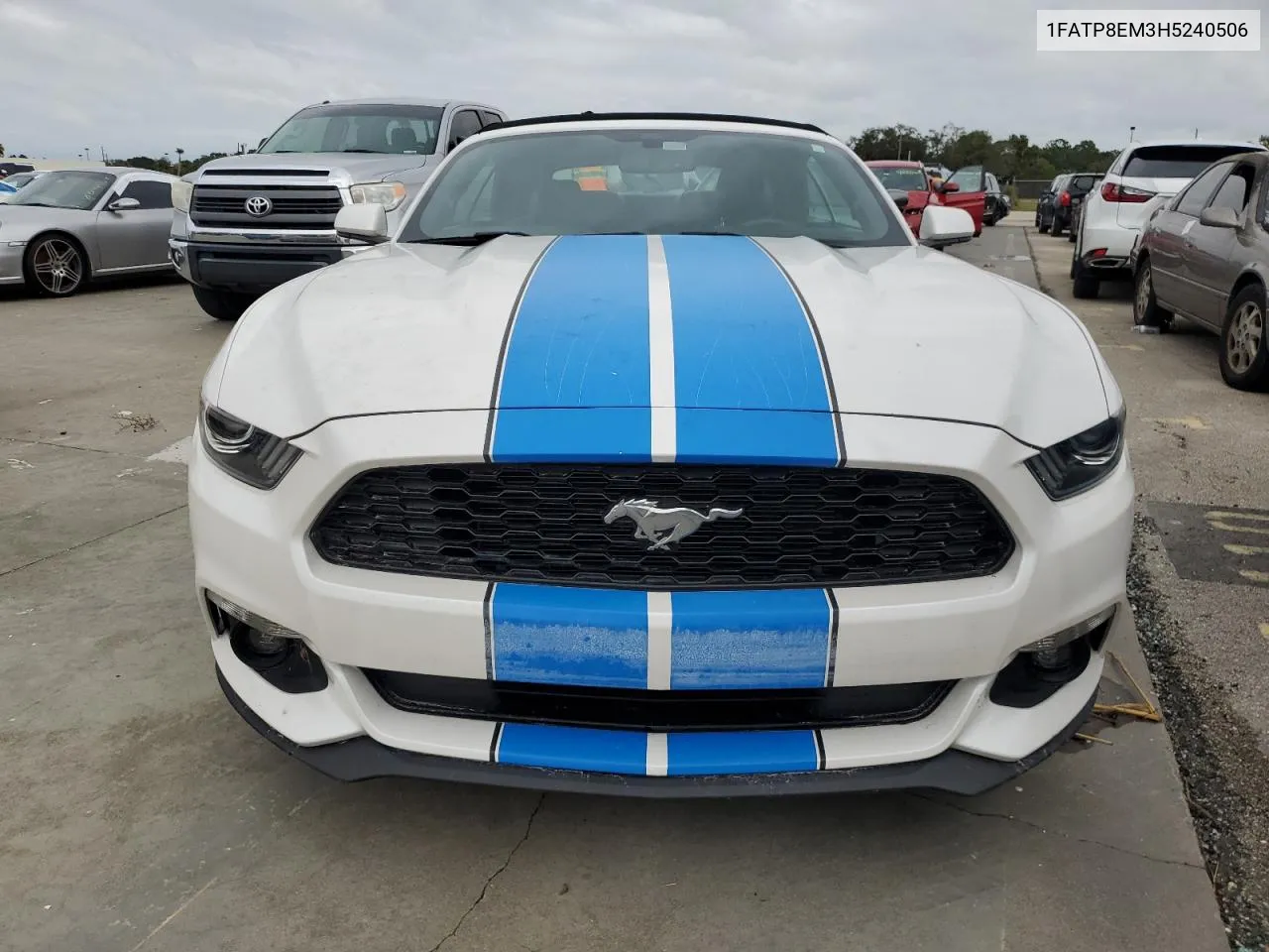 1FATP8EM3H5240506 2017 Ford Mustang