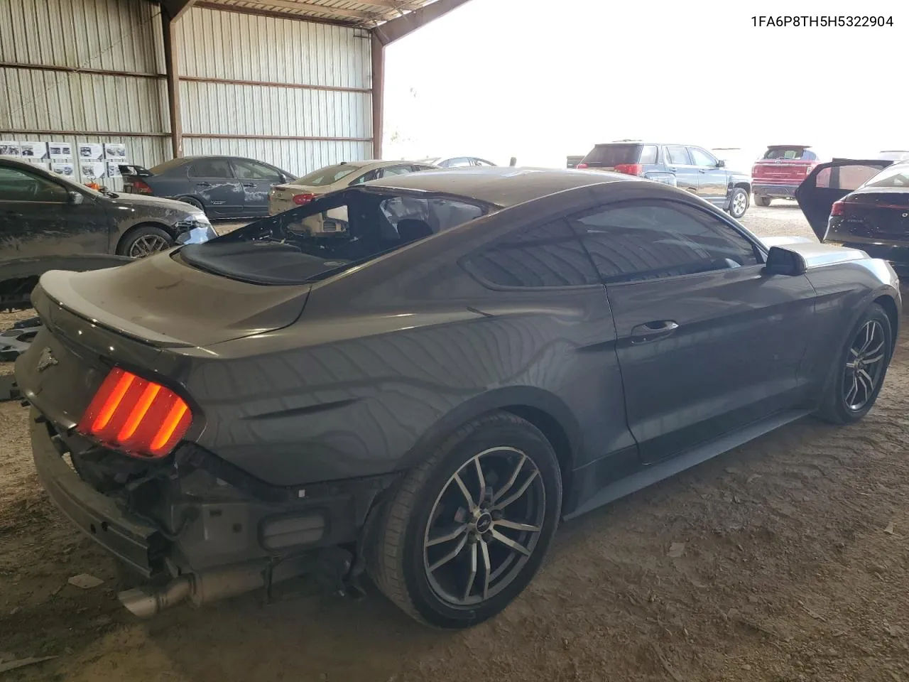 2017 Ford Mustang VIN: 1FA6P8TH5H5322904 Lot: 76471974