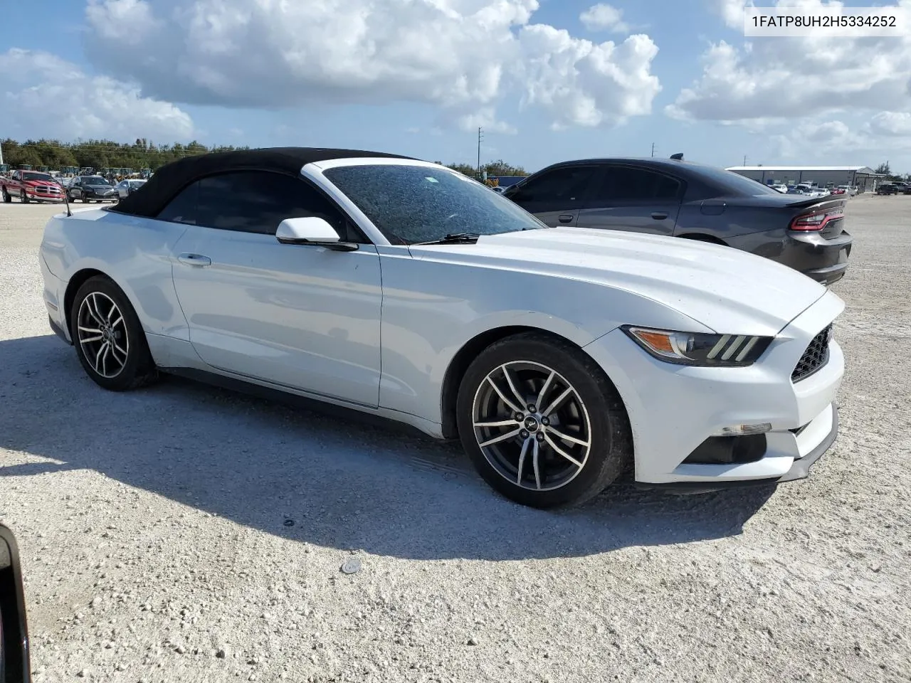 2017 Ford Mustang VIN: 1FATP8UH2H5334252 Lot: 77201524