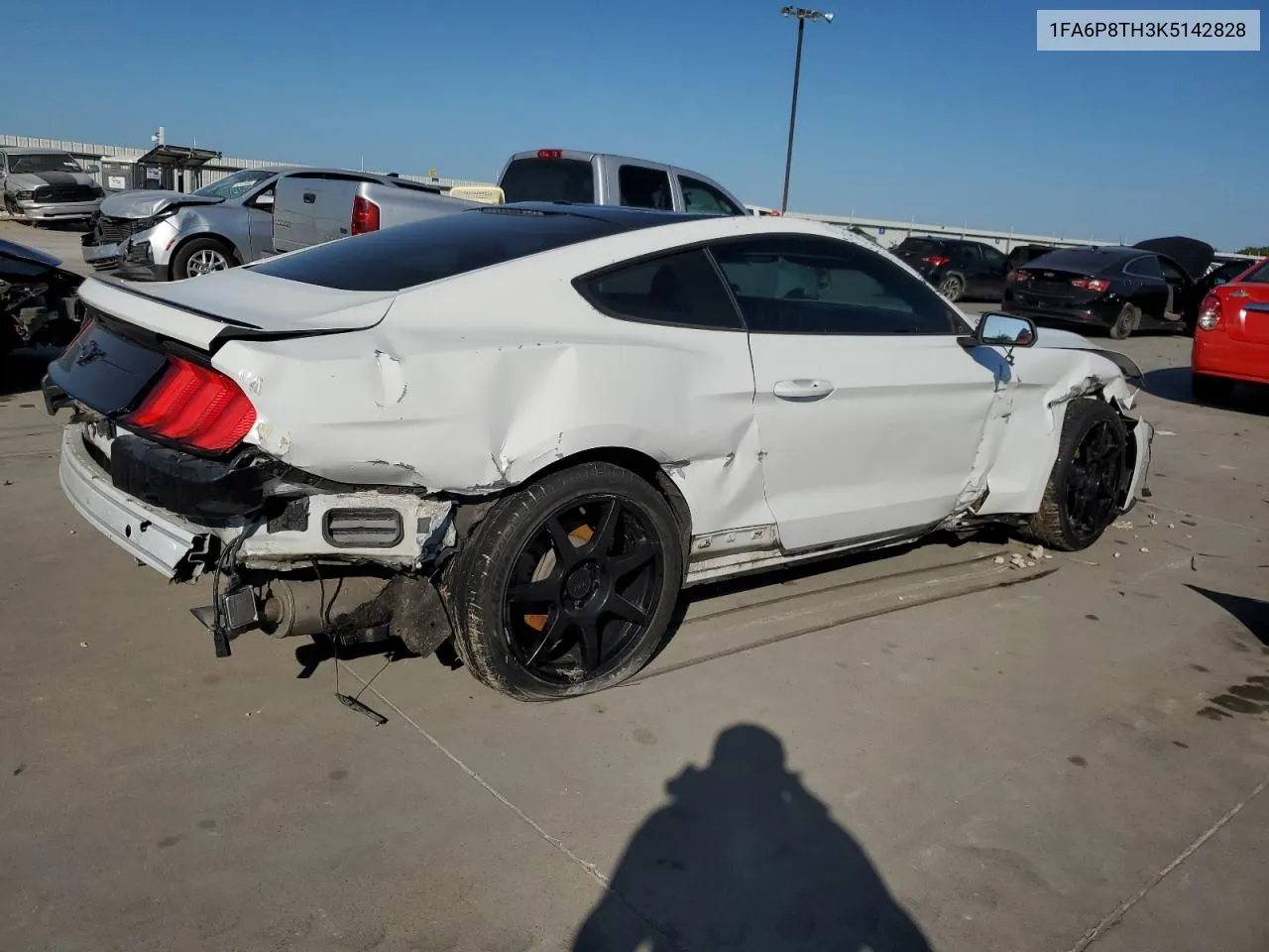 2019 Ford Mustang VIN: 1FA6P8TH3K5142828 Lot: 72221414