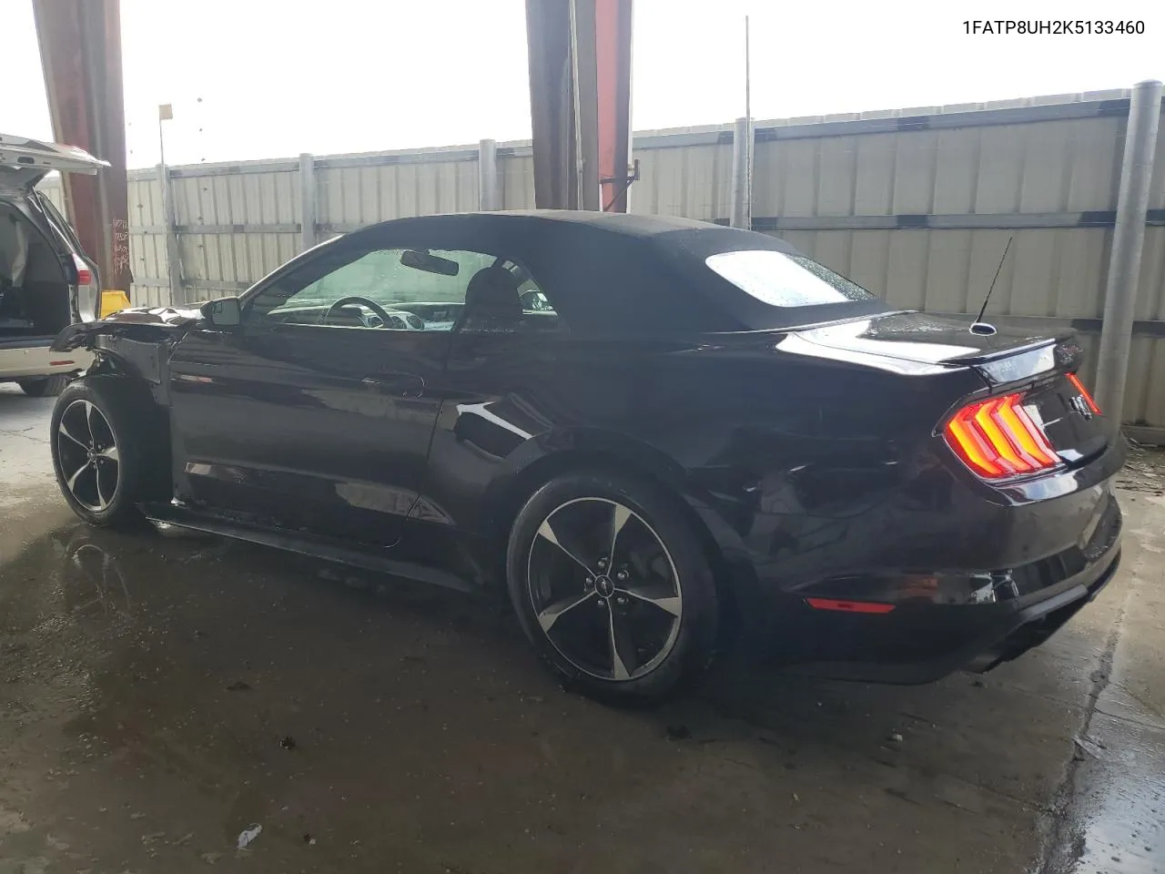 1FATP8UH2K5133460 2019 Ford Mustang