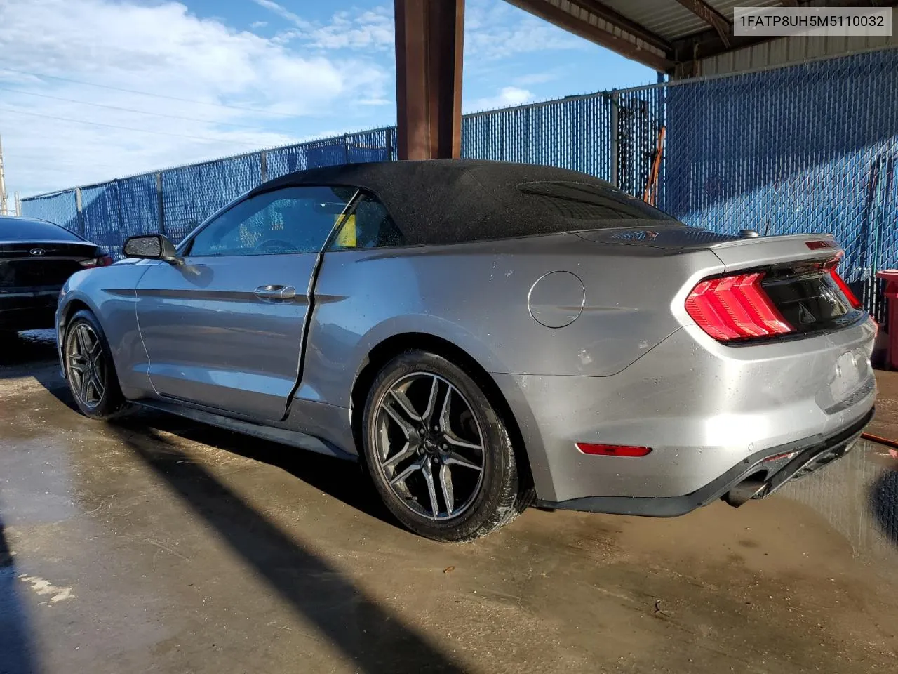 2021 Ford Mustang VIN: 1FATP8UH5M5110032 Lot: 74693804