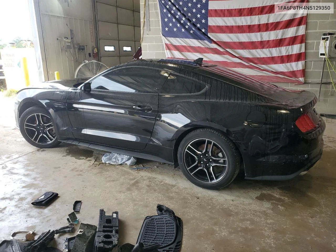 2022 Ford Mustang VIN: 1FA6P8TH4N5129350 Lot: 68140364