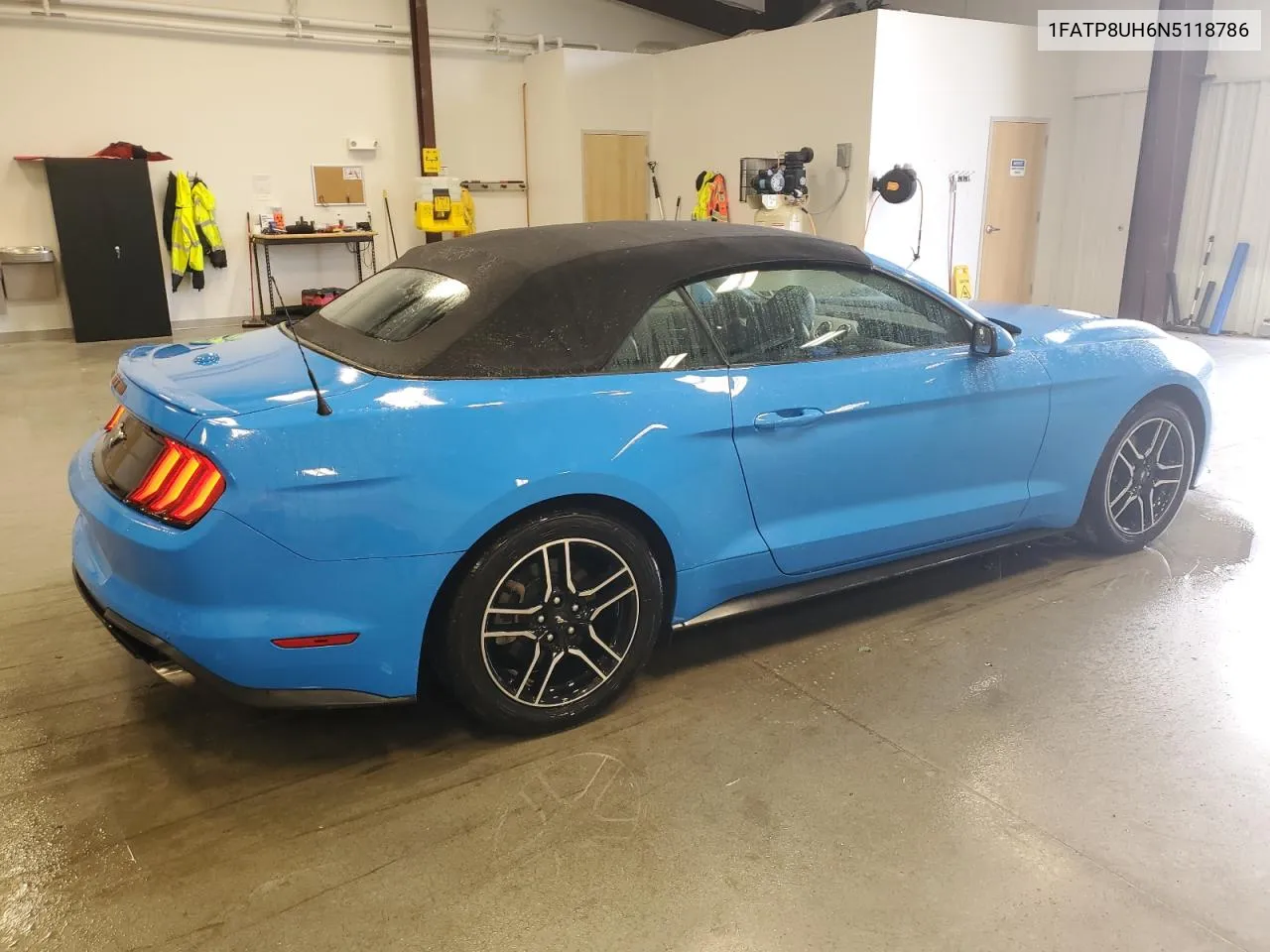 2022 Ford Mustang VIN: 1FATP8UH6N5118786 Lot: 71342644