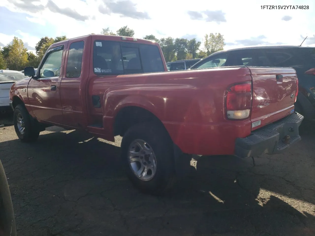 2000 Ford Ranger Super Cab VIN: 1FTZR15V2YTA74828 Lot: 75085714