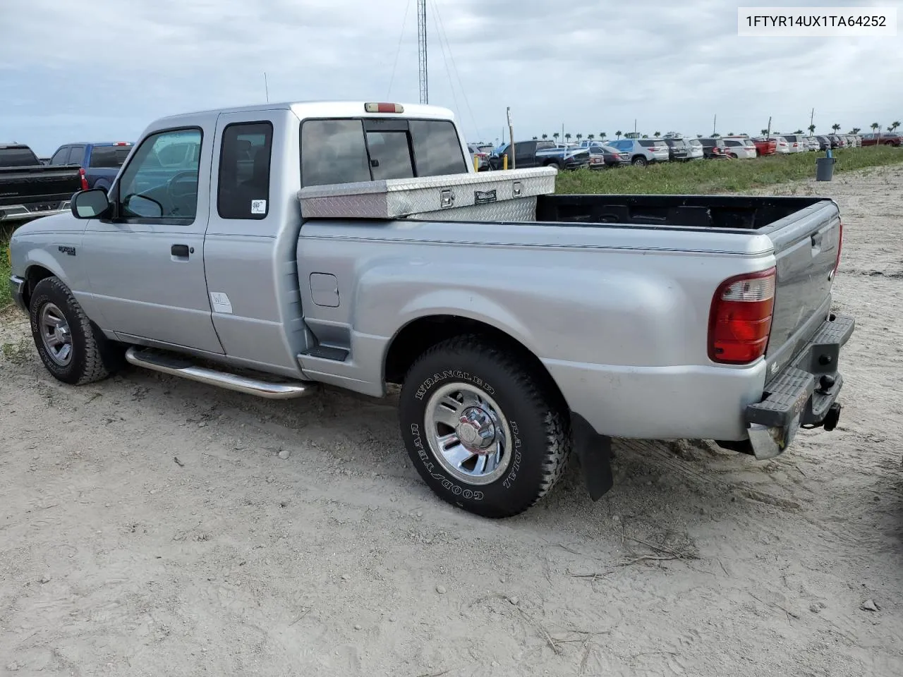 2001 Ford Ranger Super Cab VIN: 1FTYR14UX1TA64252 Lot: 76045924