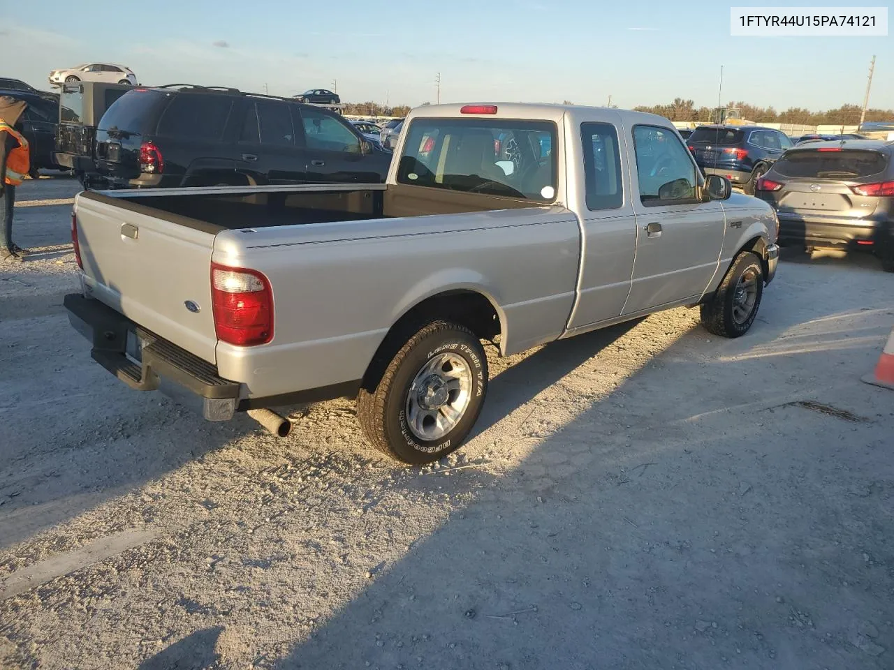 2005 Ford Ranger Super Cab VIN: 1FTYR44U15PA74121 Lot: 74953254