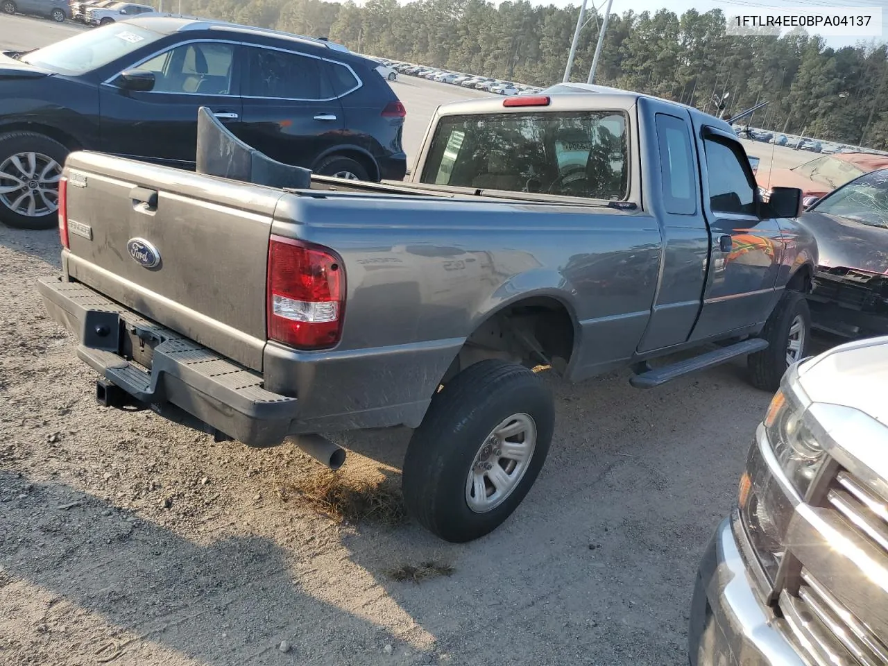 2011 Ford Ranger Super Cab VIN: 1FTLR4EE0BPA04137 Lot: 77573304