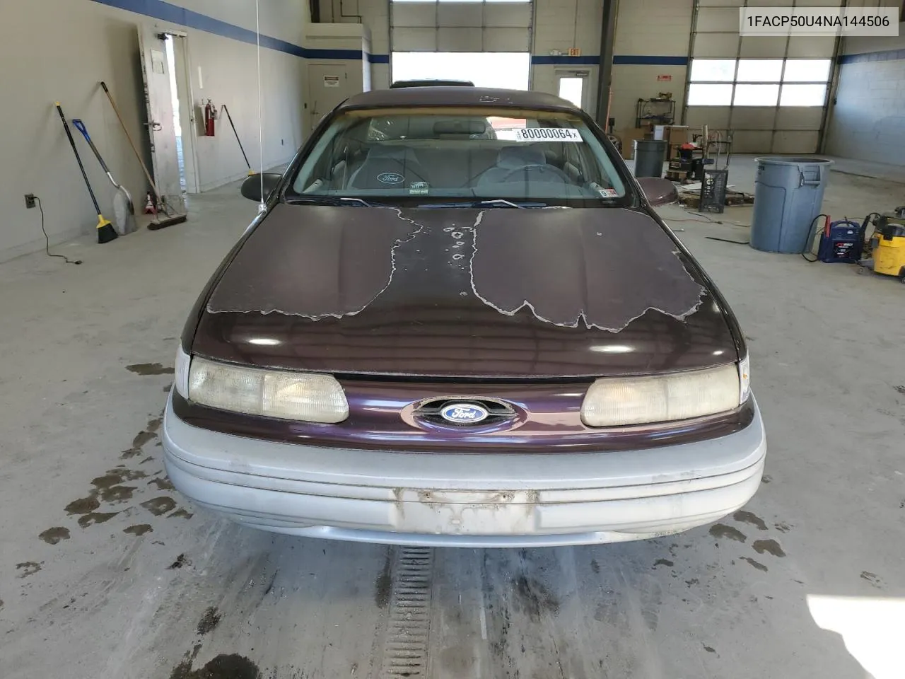 1992 Ford Taurus L VIN: 1FACP50U4NA144506 Lot: 80000064