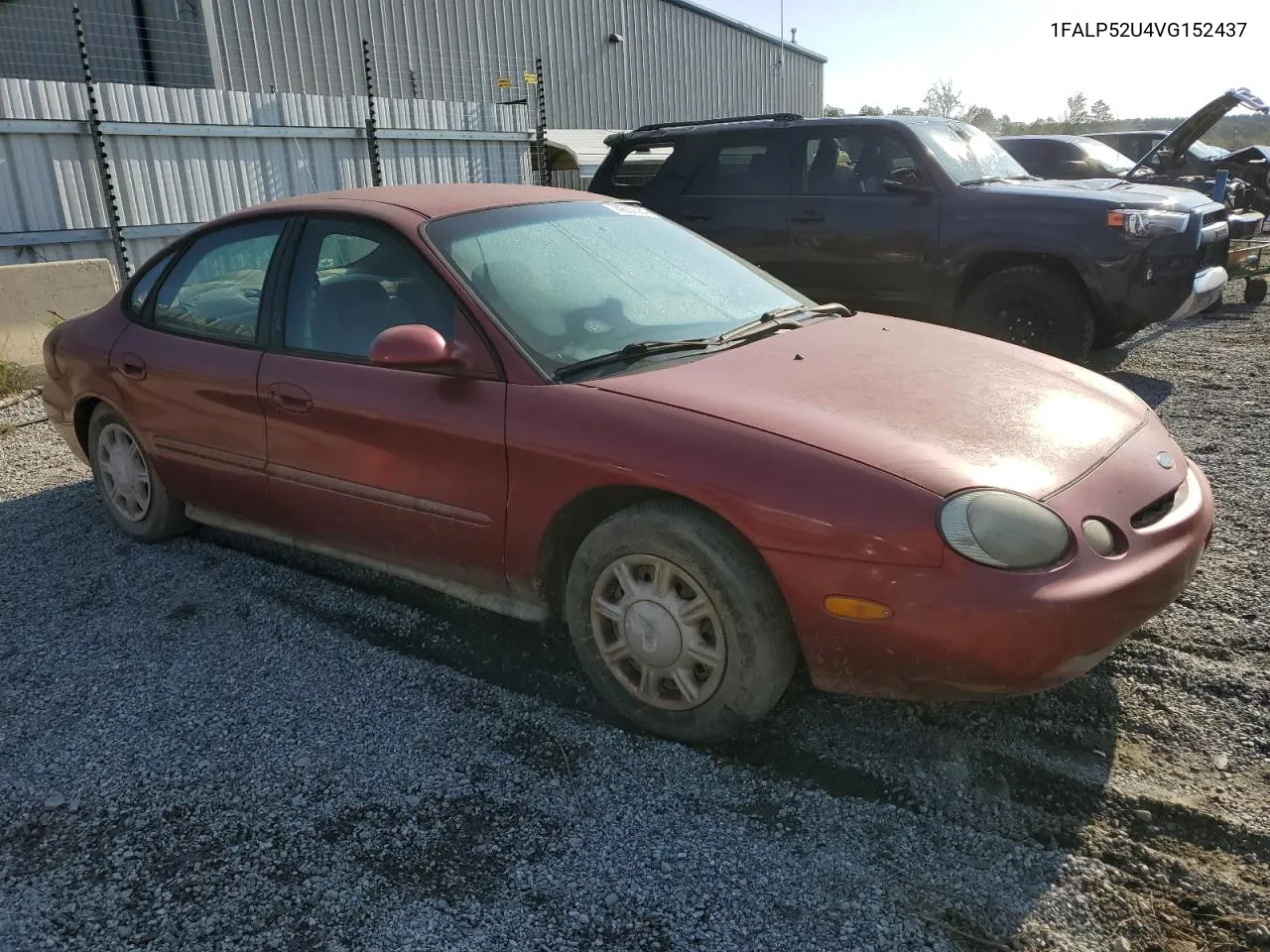 1997 Ford Taurus Gl VIN: 1FALP52U4VG152437 Lot: 74660084