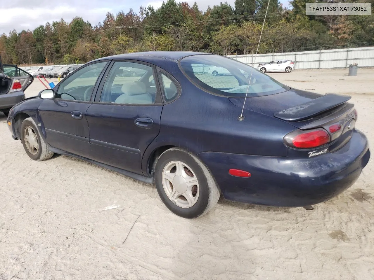 1999 Ford Taurus Se VIN: 1FAFP53S1XA173052 Lot: 79275074