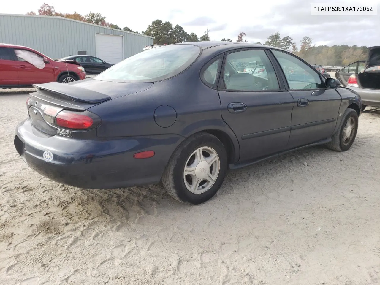 1999 Ford Taurus Se VIN: 1FAFP53S1XA173052 Lot: 79275074