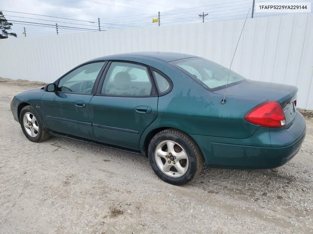 1FAFP5229YA229144 2000 Ford Taurus Lx