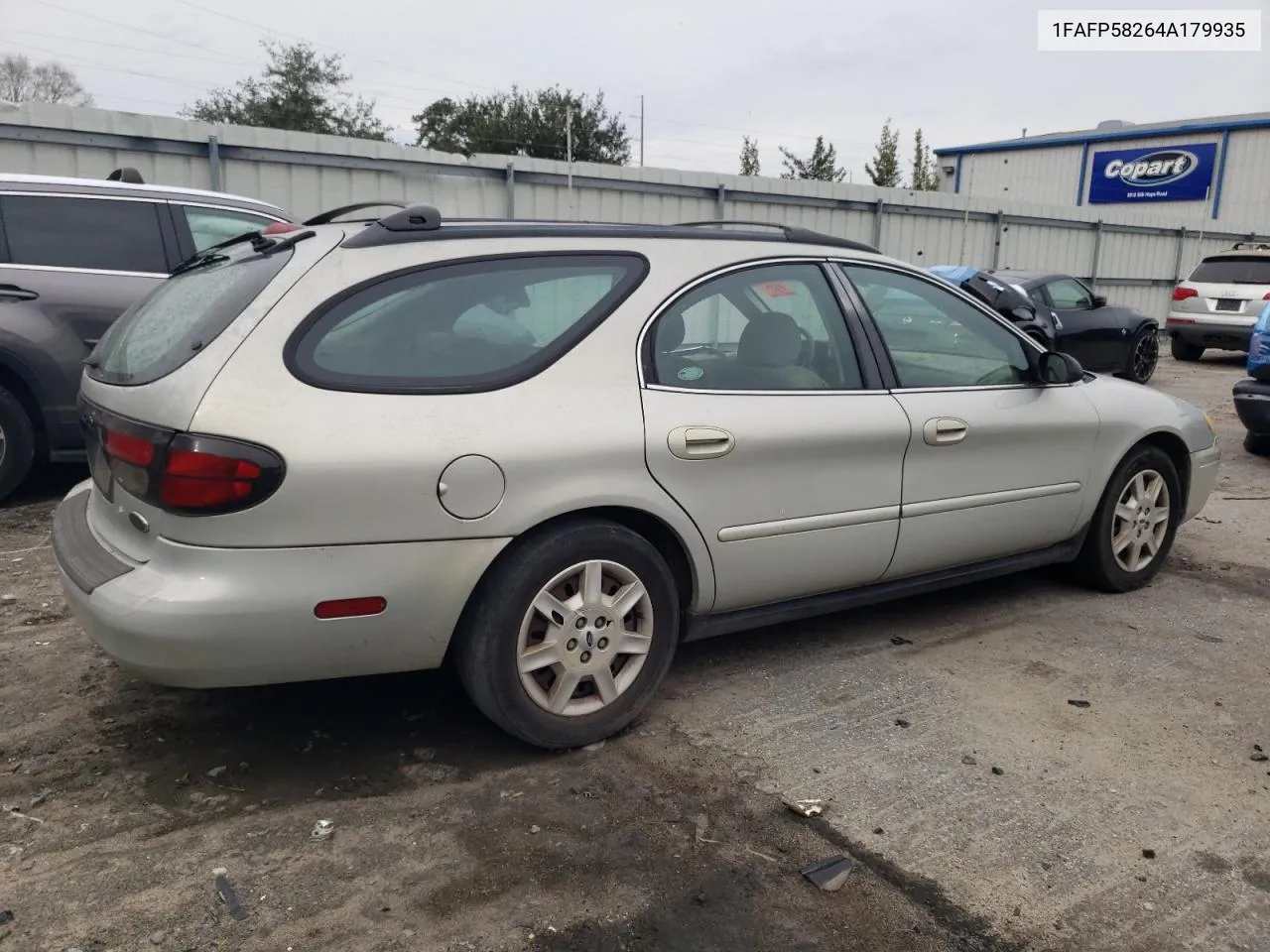 1FAFP58264A179935 2004 Ford Taurus Se