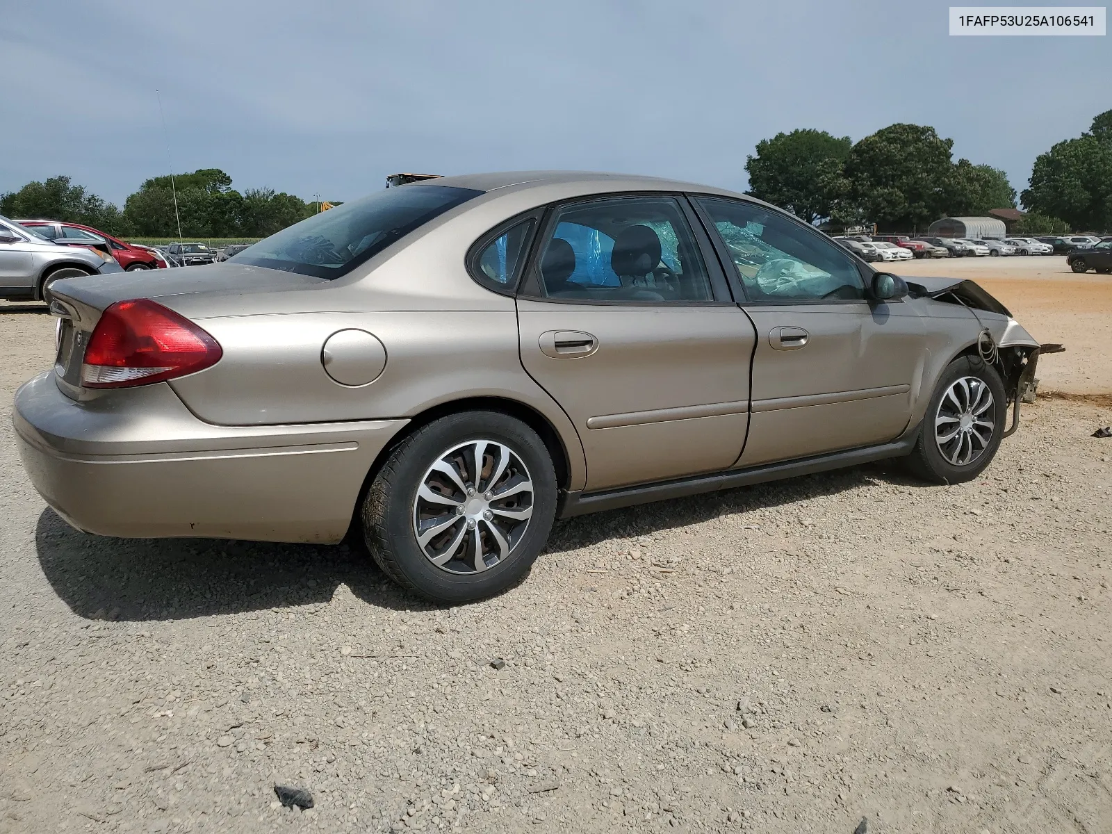 2005 Ford Taurus Se VIN: 1FAFP53U25A106541 Lot: 58283274