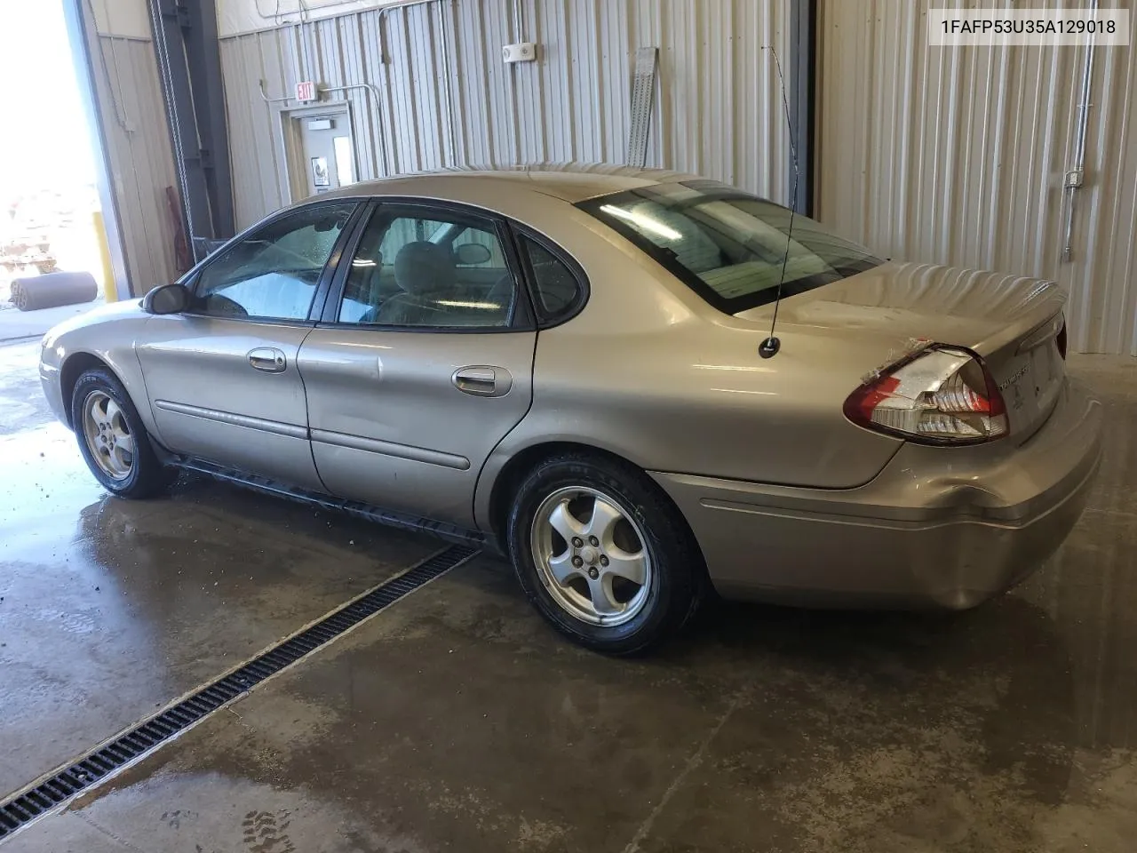 2005 Ford Taurus Se VIN: 1FAFP53U35A129018 Lot: 67100934