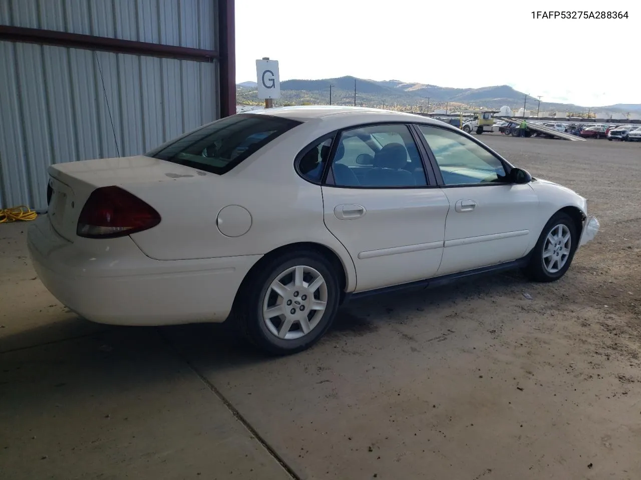 2005 Ford Taurus Se VIN: 1FAFP53275A288364 Lot: 71590633