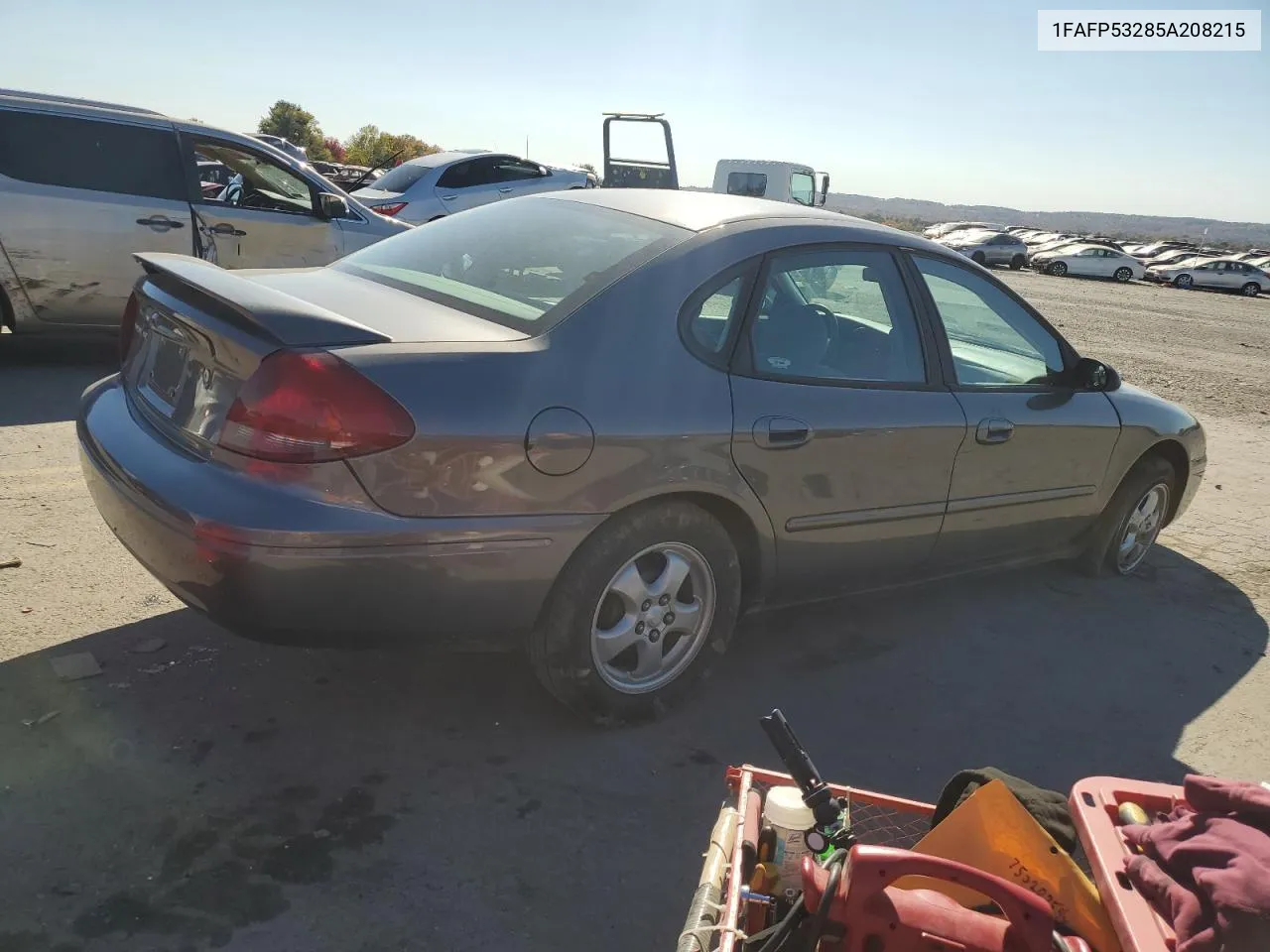 2005 Ford Taurus Se VIN: 1FAFP53285A208215 Lot: 76611584