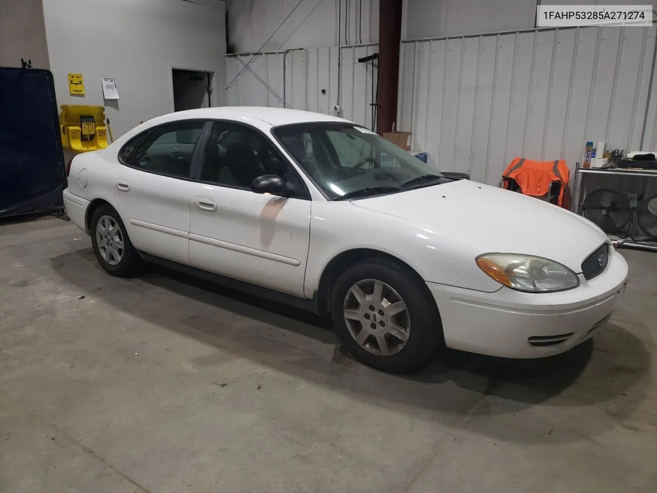 2005 Ford Taurus Se VIN: 1FAHP53285A271274 Lot: 79570304