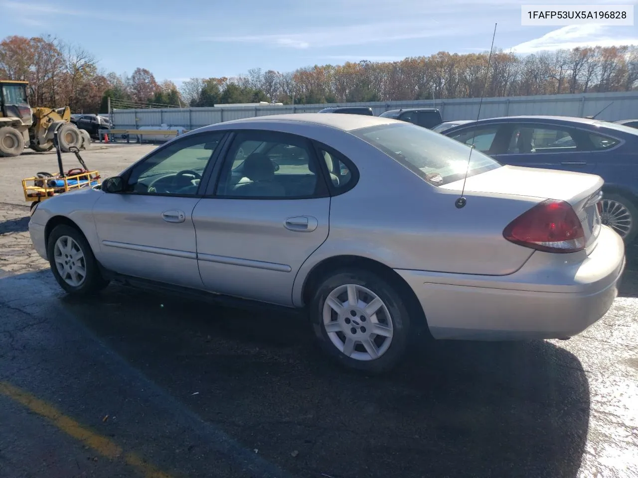 2005 Ford Taurus Se VIN: 1FAFP53UX5A196828 Lot: 79722784