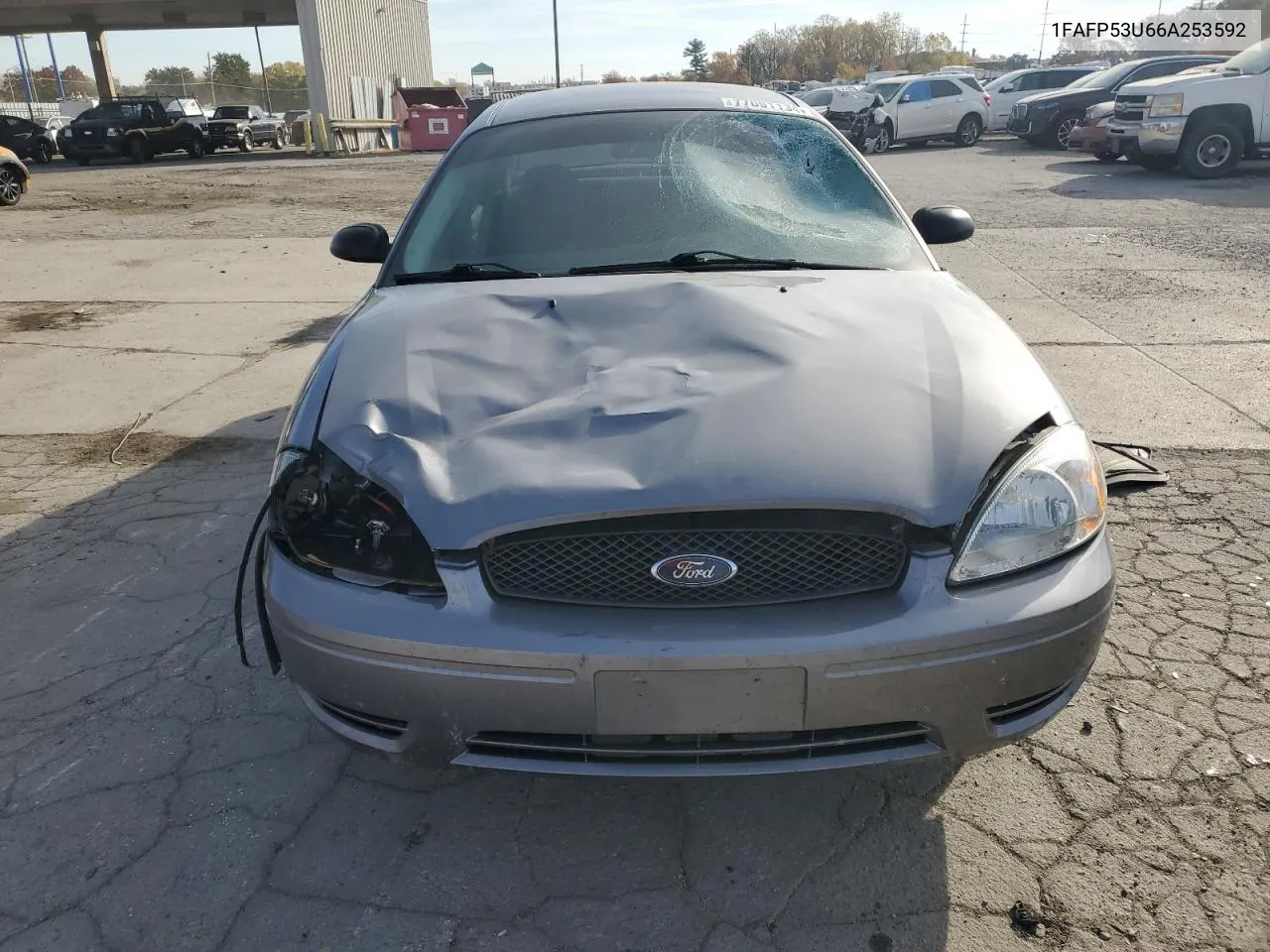 1FAFP53U66A253592 2006 Ford Taurus Se